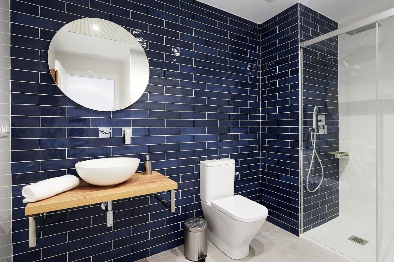 9 Nidos Centrica Suites - Nuevo Plasencia Eksteriør bilde