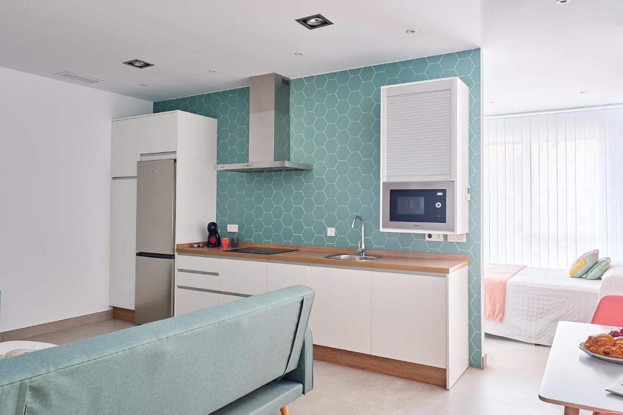 9 Nidos Centrica Suites - Nuevo Plasencia Eksteriør bilde