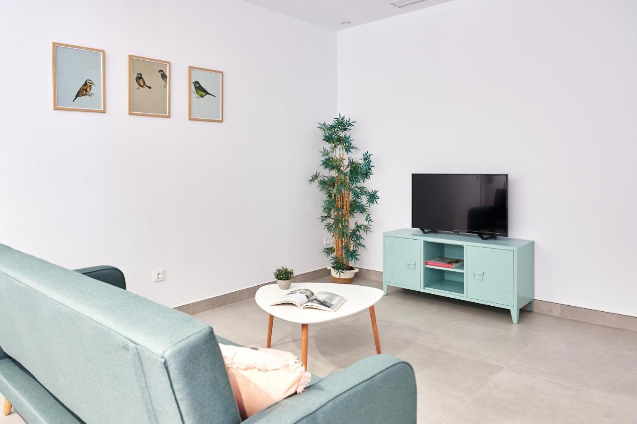 9 Nidos Centrica Suites - Nuevo Plasencia Eksteriør bilde