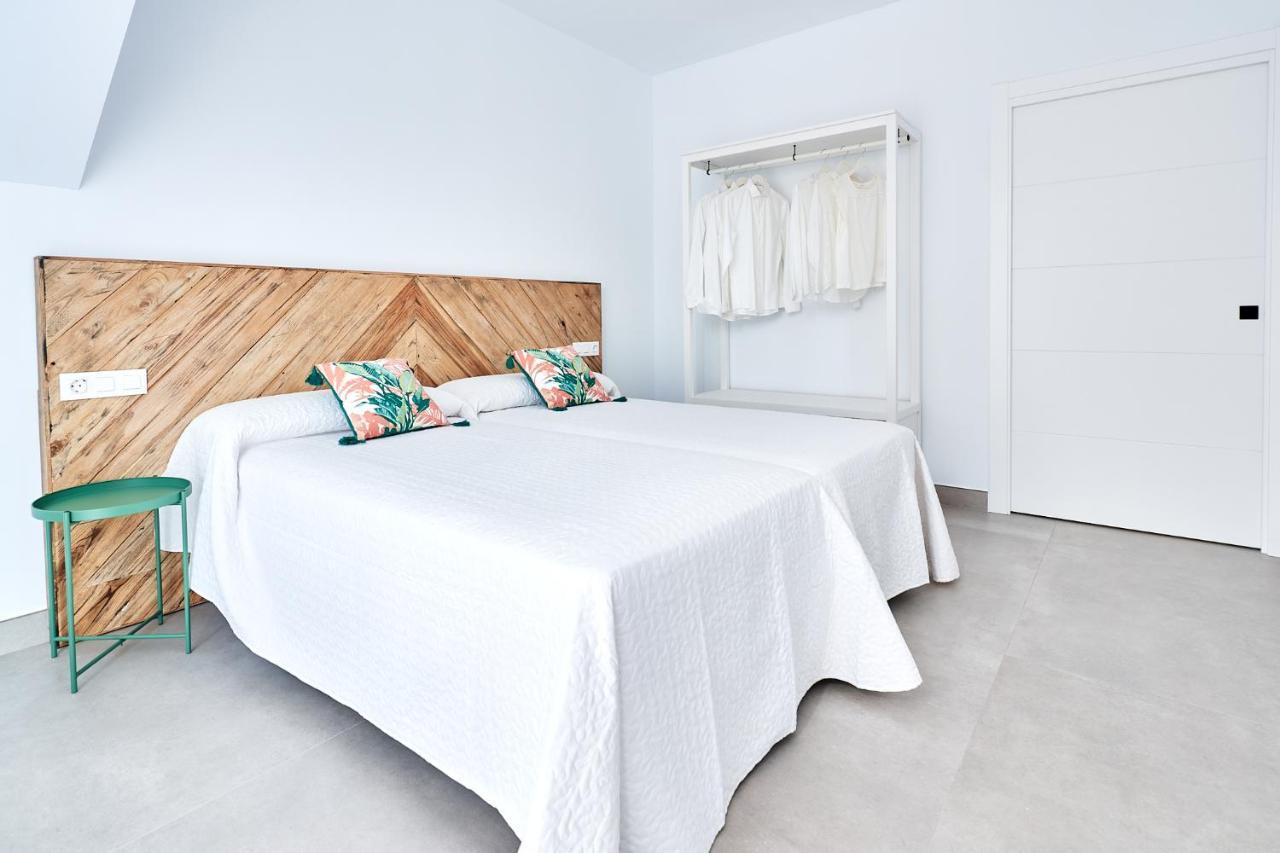 9 Nidos Centrica Suites - Nuevo Plasencia Eksteriør bilde